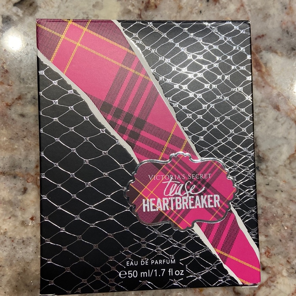 Victoria’s Secret Tease Heartbreak perfume  1.7 fl oz new in box